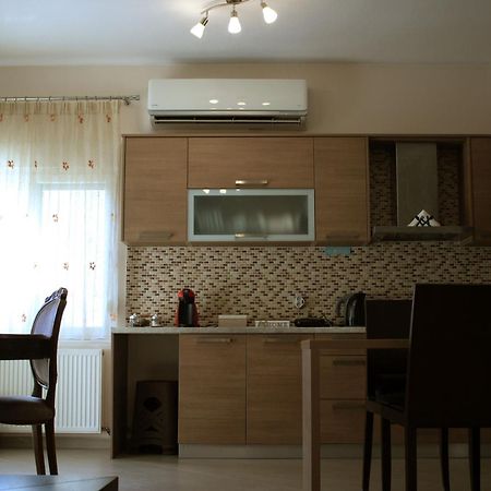Alice Apartment Alexandroupoli Eksteriør billede